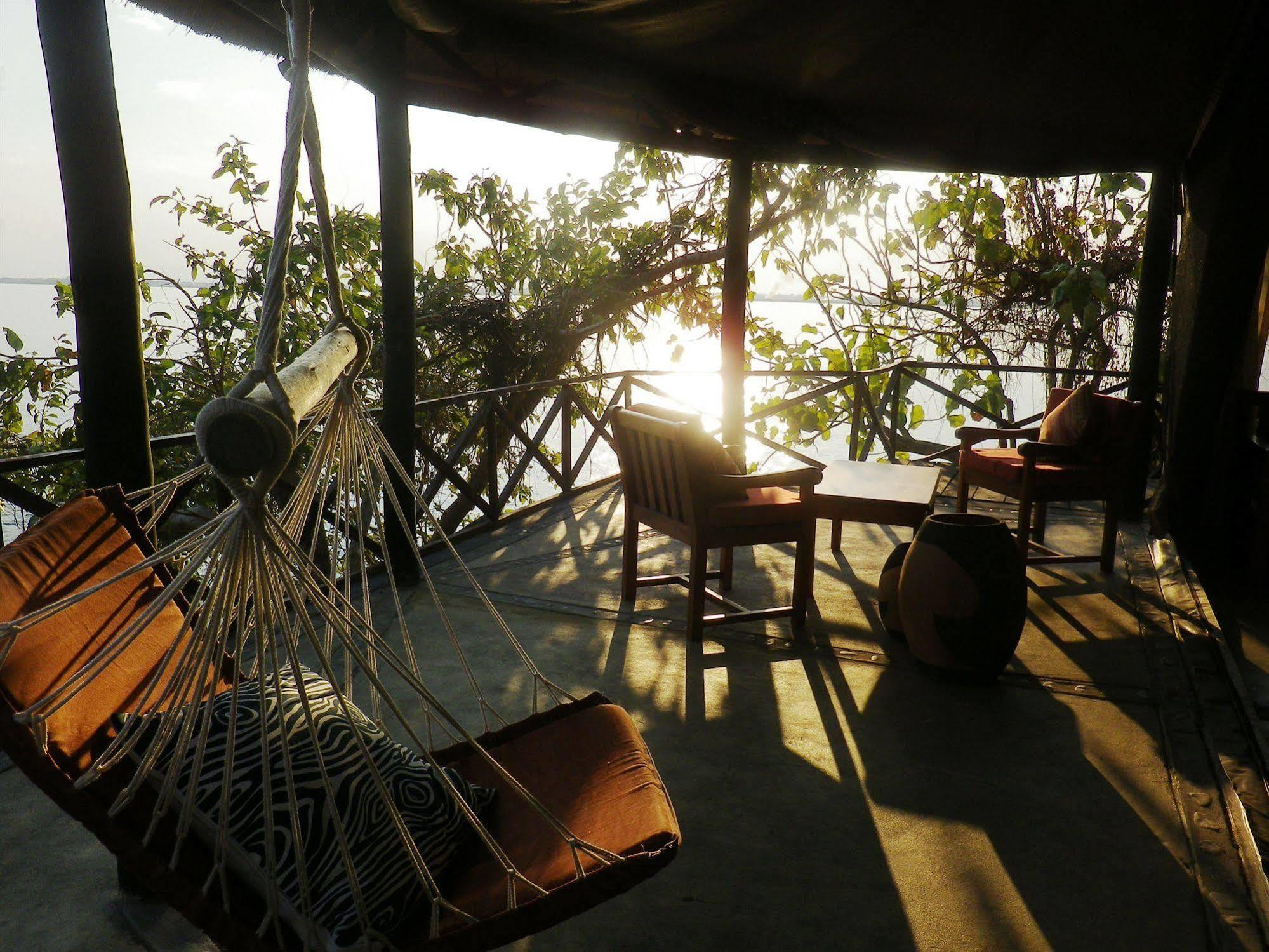 Blue Zebra Island Lodge Senga Exterior foto